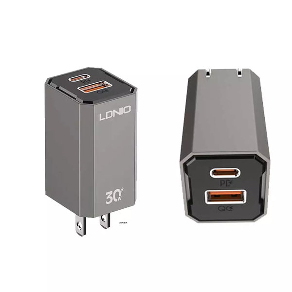 LDNIO A2527C New Arrived 30W Pd Qc3.0 Fast Wall Charger Portable Travel Charger Dual Usb Port Charge