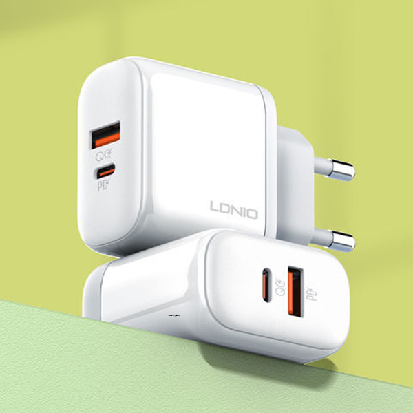 LDNIO 45W High Power Fast Wall Charger PD QC3.0 Charger US/EU/UK Adapter for Mobile Phone